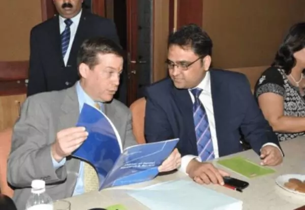 Dental Implants international5